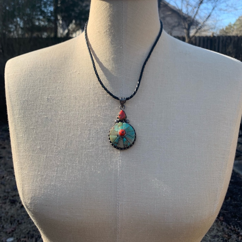 Handmade Turquoise and Sterling Silver UFO necklace - Picture 12 of 15